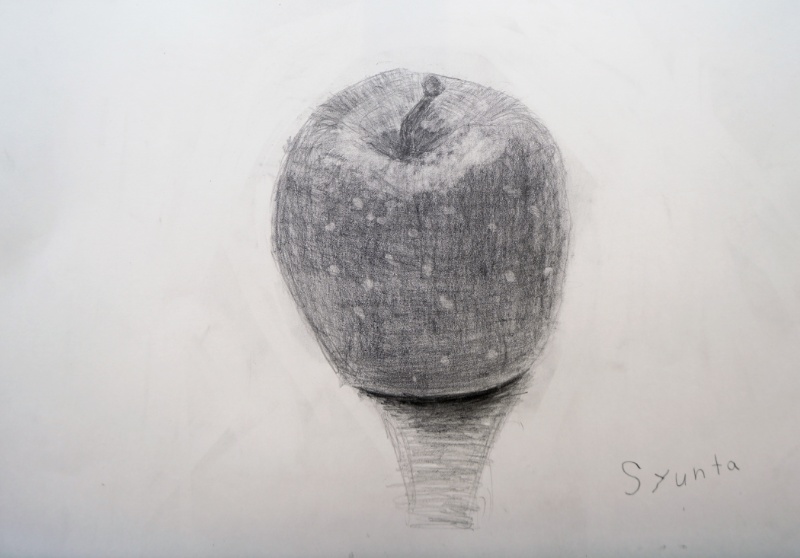 小学校1年生のデッサン